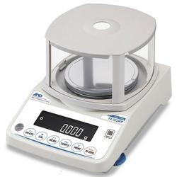 AND Weighing FZ-123 with Internal Calibration Balance 122 g x 1 mg AND Weighing FZ-123 with Internal Calibration Balance 122 g x 1 mg